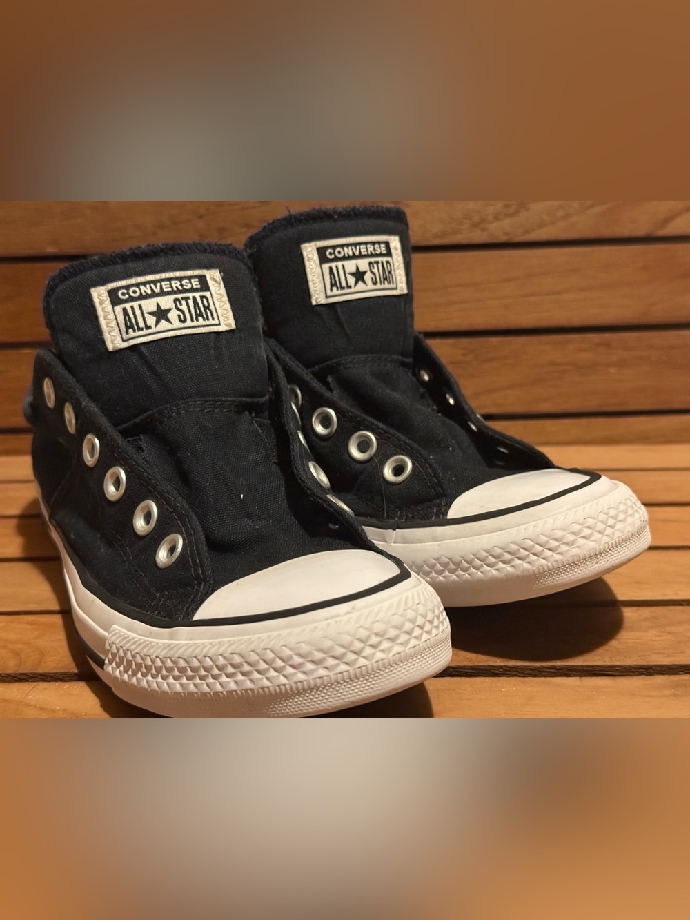 Converse Chuck Taylor All Star Madison Low Top Black White Women's Size 8 - Picture 4 of 6